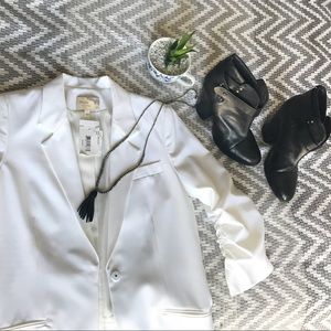 Elizabeth and James blazer with tag